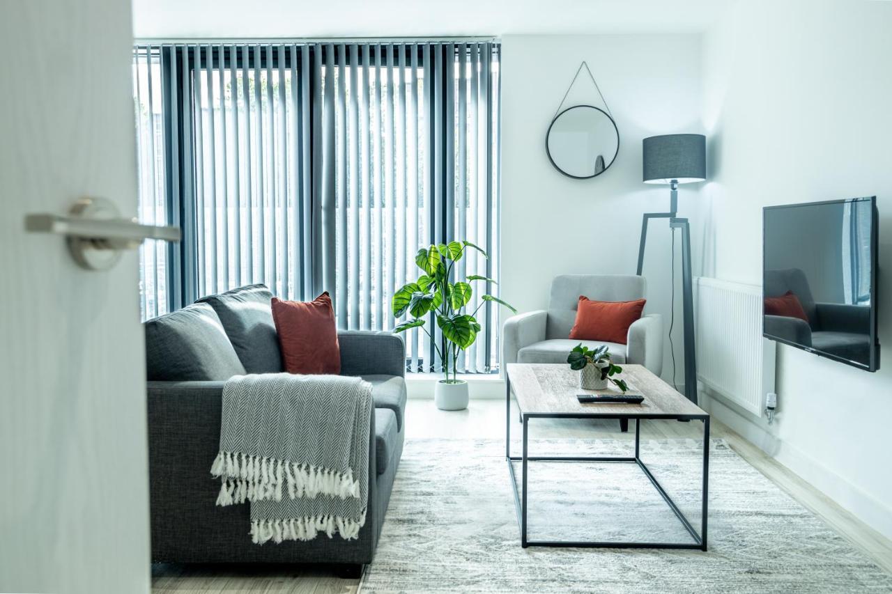 Modern Luxe 1 & 2 Bed Apts Near Granby Plaza By Sojo Stay Лестър Екстериор снимка