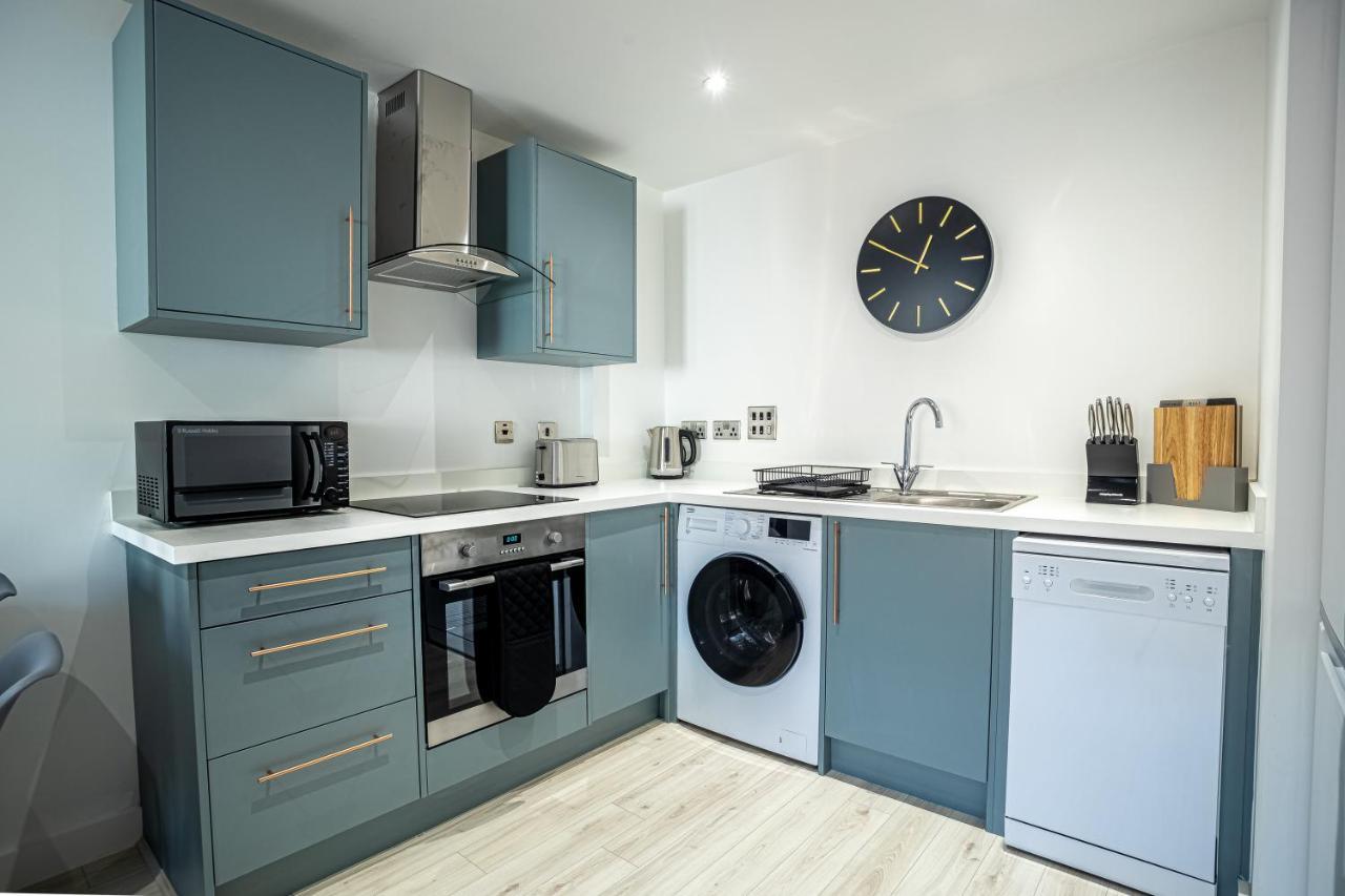 Modern Luxe 1 & 2 Bed Apts Near Granby Plaza By Sojo Stay Лестър Екстериор снимка