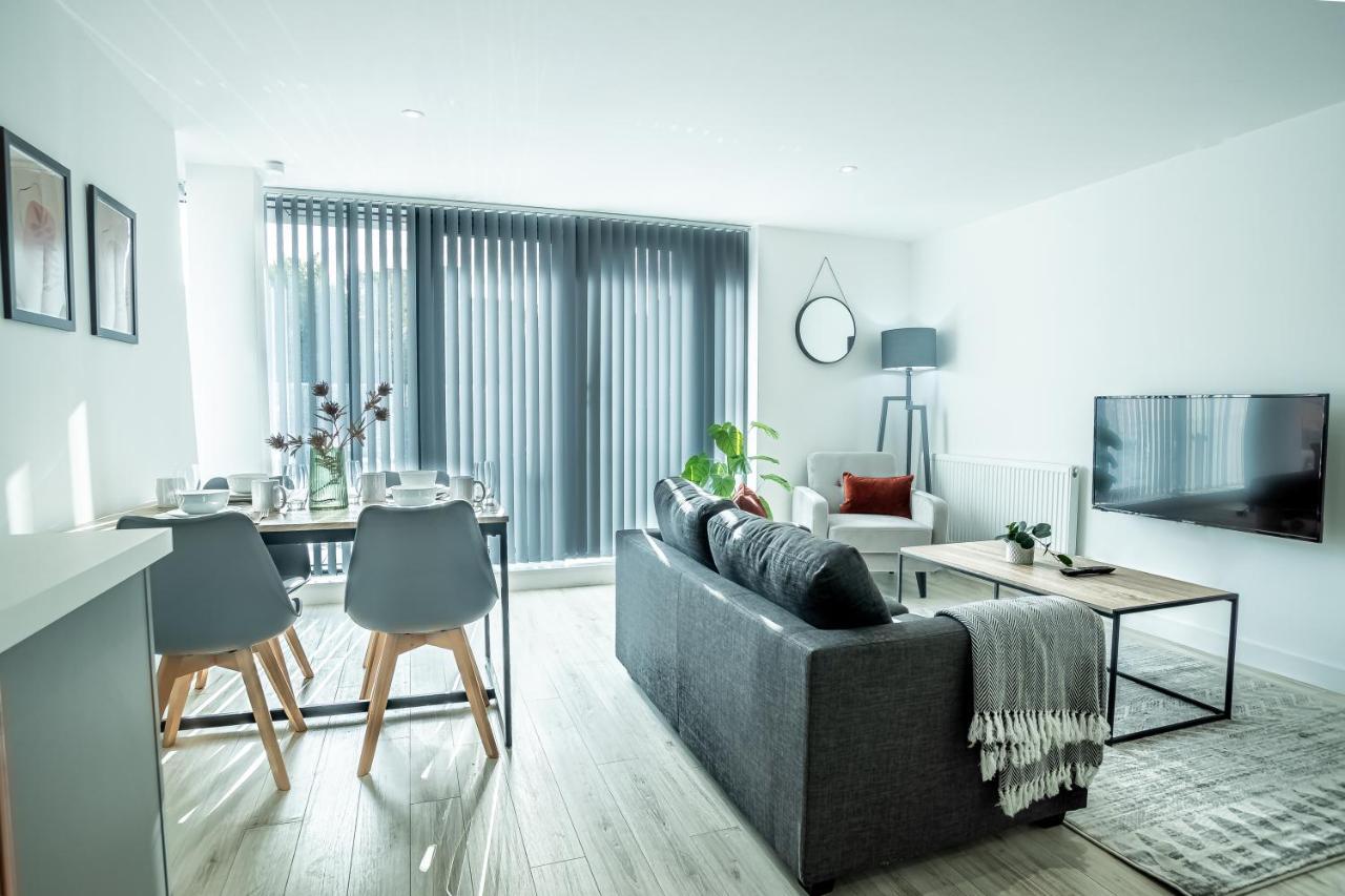 Modern Luxe 1 & 2 Bed Apts Near Granby Plaza By Sojo Stay Лестър Екстериор снимка